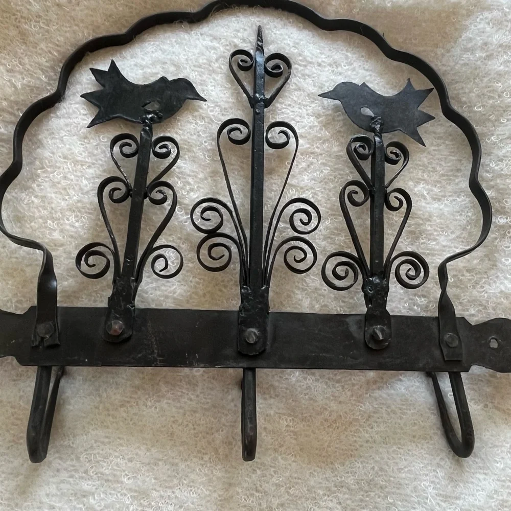 Vintage ?Antique Forged Iron Rack Hand Wrought Primitive Hanging Hooks w Birds